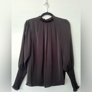 High collar balloon sleeve blouse